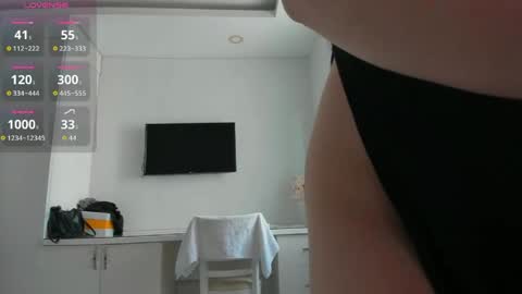 Snapshot of yuki_mii chatting on 05.22.26 Yuki online show from 05.22.26