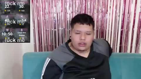 yul and val couple online show from 03.08.26