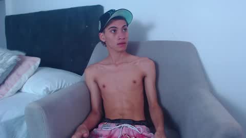 yulian_vasquez online show from 02.15.25