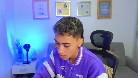 yulian_vasquez online show from 11.29.25