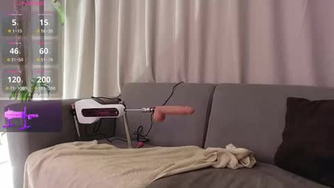 yuliethpetite online show from 10.21.25