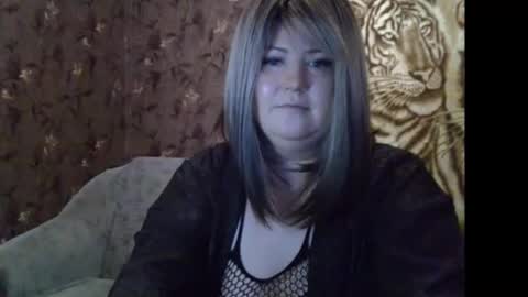 yuliiared online show from 12.15.25