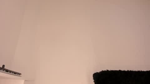 Snapshot of yulxx chatting on 02.24.25 yulxx online show from 02.24.25