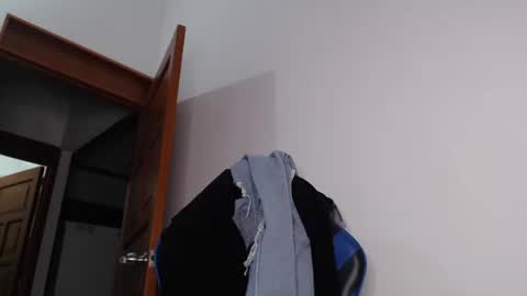 yumchocolate777 online show from 04.24.26