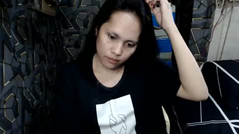 yumi online show from 03.31.26