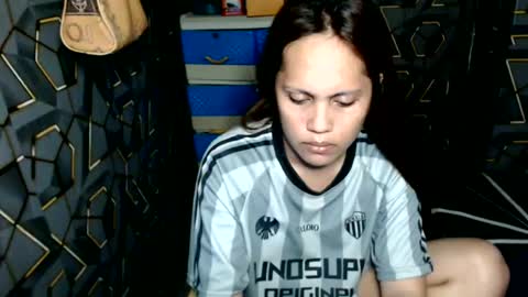 Snapshot of yumi_white chatting on 06.17.26 yumi online show from 06.17.26