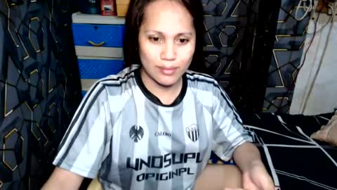 Snapshot of yumi_white chatting on 07.05.26 yumi online show from 07.05.26