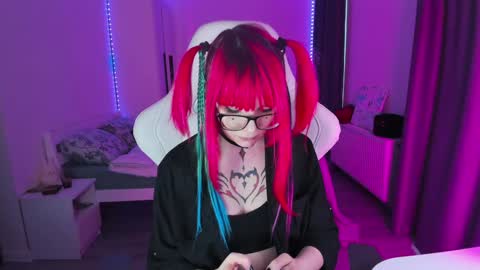 Yumi 3 online show from 12.06.24