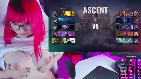 Yumi 3 online show from 12.16.24