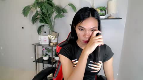 Snapshot of yumiexx chatting on 07.23.26 CALL ME YUMLEXX online show from 07.23.26