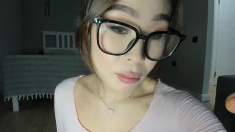 Yumi online show from 01.14.25