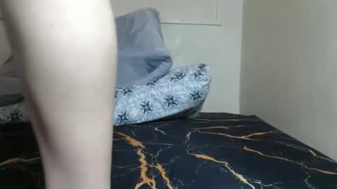Snapshot of yummy72747 chatting on 04.22.26 yummy72747 online show from 04.22.26