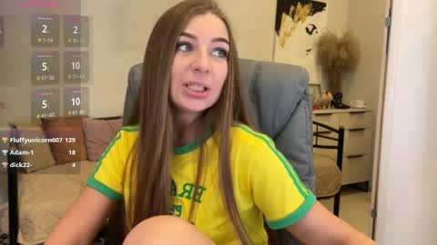 Yummy Jane online show from 04.09.26