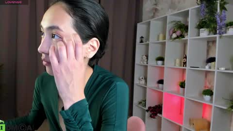 Snapshot of yummy_lamii chatting on 05.30.26 Cindey online show from 05.30.26
