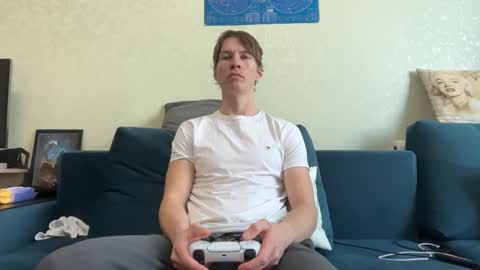 Snapshot of yummyalexxx chatting on 02.05.26 Alex online show from 02.05.26