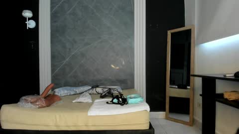 Yummyduo online show from 02.01.25