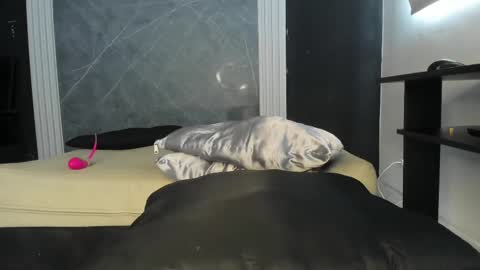 Yummyduo online show from 03.11.25