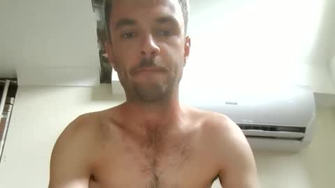 Snapshot of yungnhung998769 chatting on 02.09.26 yungnhung998769 online show from 02.09.26