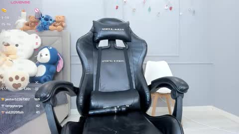 Snapshot of yunleah chatting on 02.03.26 yunleah online show from 02.03.26