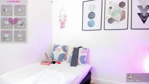 Yunna online show from 10.24.25