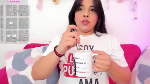 Yunna online show from 12.20.25