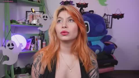 yunorose_ online show from 11.02.25