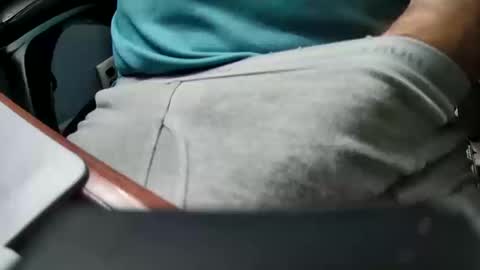 yuppers1234 online show from 10.14.25