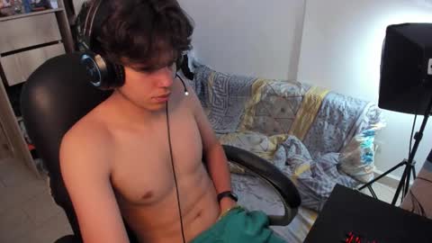 yurii_moody online show from 10.16.25