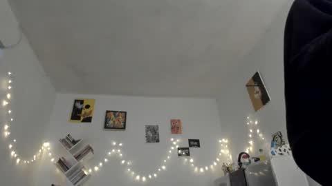 paola online show from 12.01.24