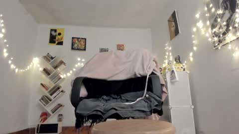 paola online show from 12.10.24