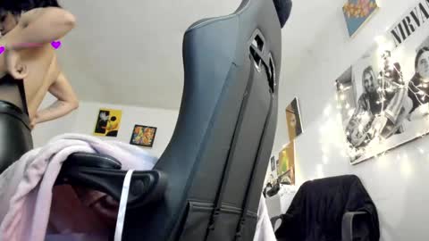 paola online show from 02.24.25