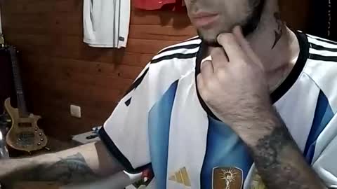 Yuumi online show from 04.14.26