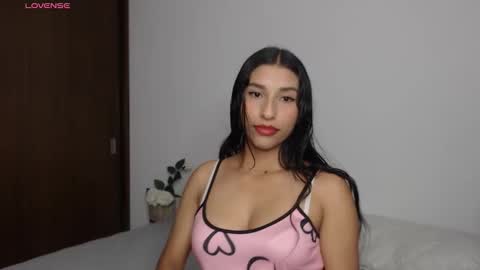 yuzii Im new to these pages so I hope you guys are kind to me. online show from 10.10.25