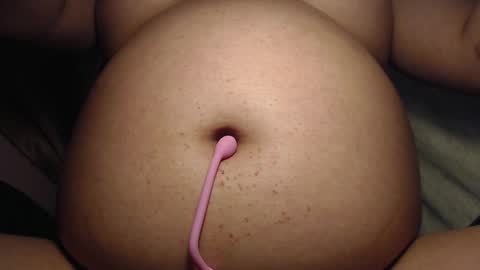 Snapshot of yvie__ chatting on 02.25.25 Eve online show from 02.25.25