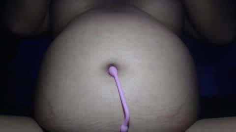 Snapshot of yvie__ chatting on 09.23.25 Eve online show from 09.23.25