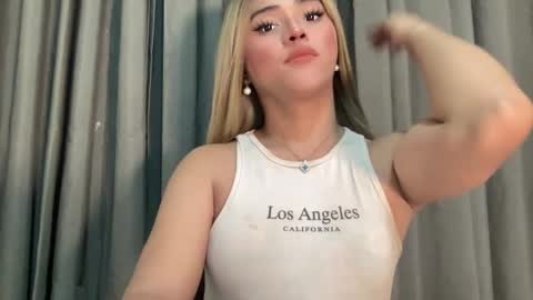 Snapshot of yvonne_guidotti chatting on 02.08.25 Miss Cali online show from 02.08.25