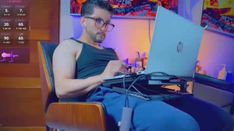 Snapshot of zac_dass chatting on 11.29.25 ZAC online show from 11.29.25