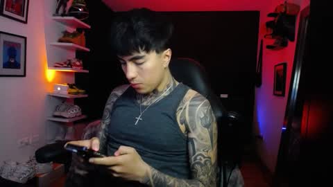 Snapshot of zac_muller1 chatting on 10.21.25 zac_muller1 online show from 10.21.25