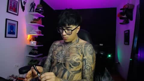 zac_muller1 online show from 12.13.25