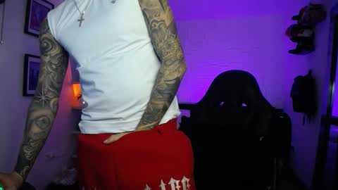 zac_muller1 online show from 02.10.26