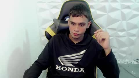 ZACARIAS online show from 12.10.24