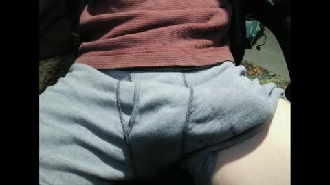 zach52590 online show from 10.27.25