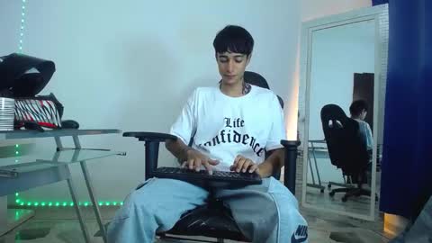 zack online show from 12.23.24