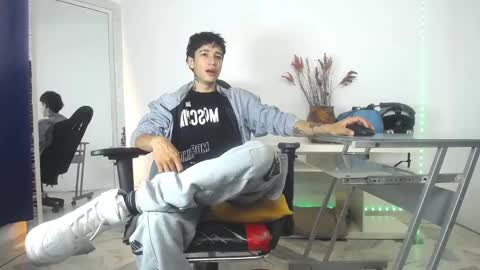 zack online show from 01.18.25