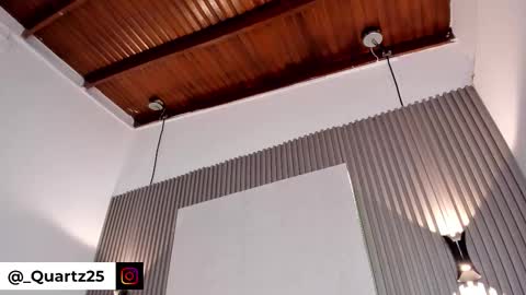 Snapshot of zafiiraa chatting on 11.15.25 zafira online show from 11.15.25