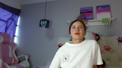 Snapshot of zaida_1 chatting on 11.01.25 Zaida online show from 11.01.25