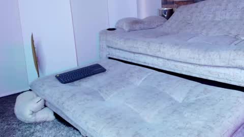 INSTAGRAM yormanfit7 online show from 09.13.25