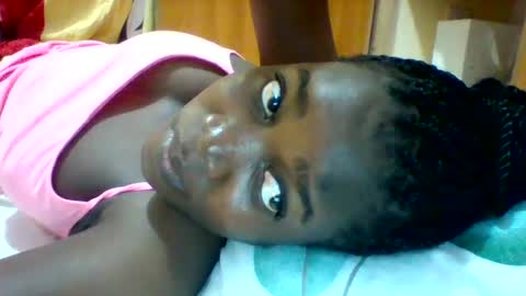 Snapshot of zainxxxx chatting on 02.05.25 zainxxxx online show from 02.05.25