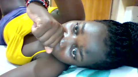 Snapshot of zainxxxx chatting on 02.15.25 zainxxxx online show from 02.15.25