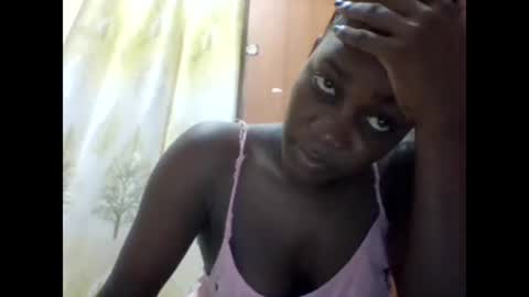 Snapshot of zainxxxx chatting on 02.28.25 zainxxxx online show from 02.28.25